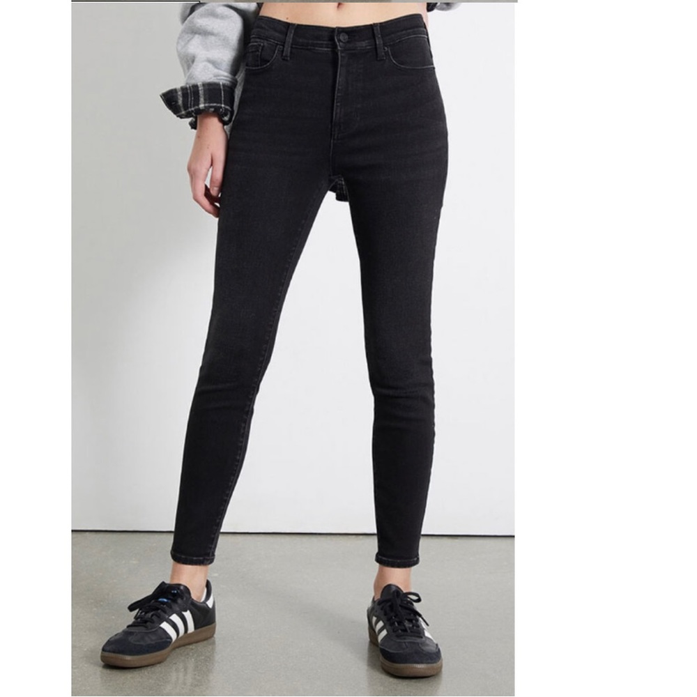 PacSun Black High Waisted Ankle Jeans, NWT